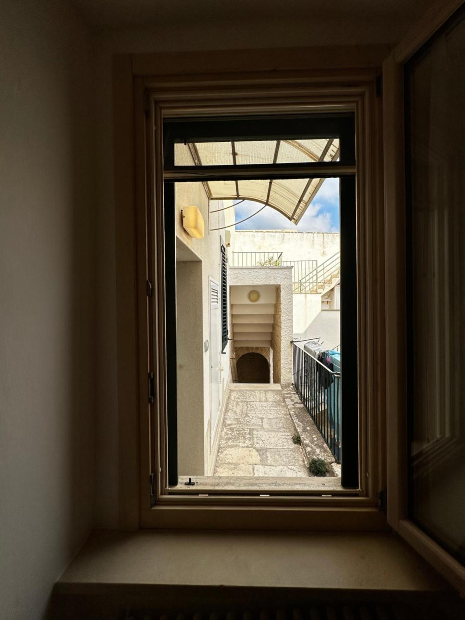 Casa Vacanze San Salvatore Centro Storico Монополи Экстерьер фото