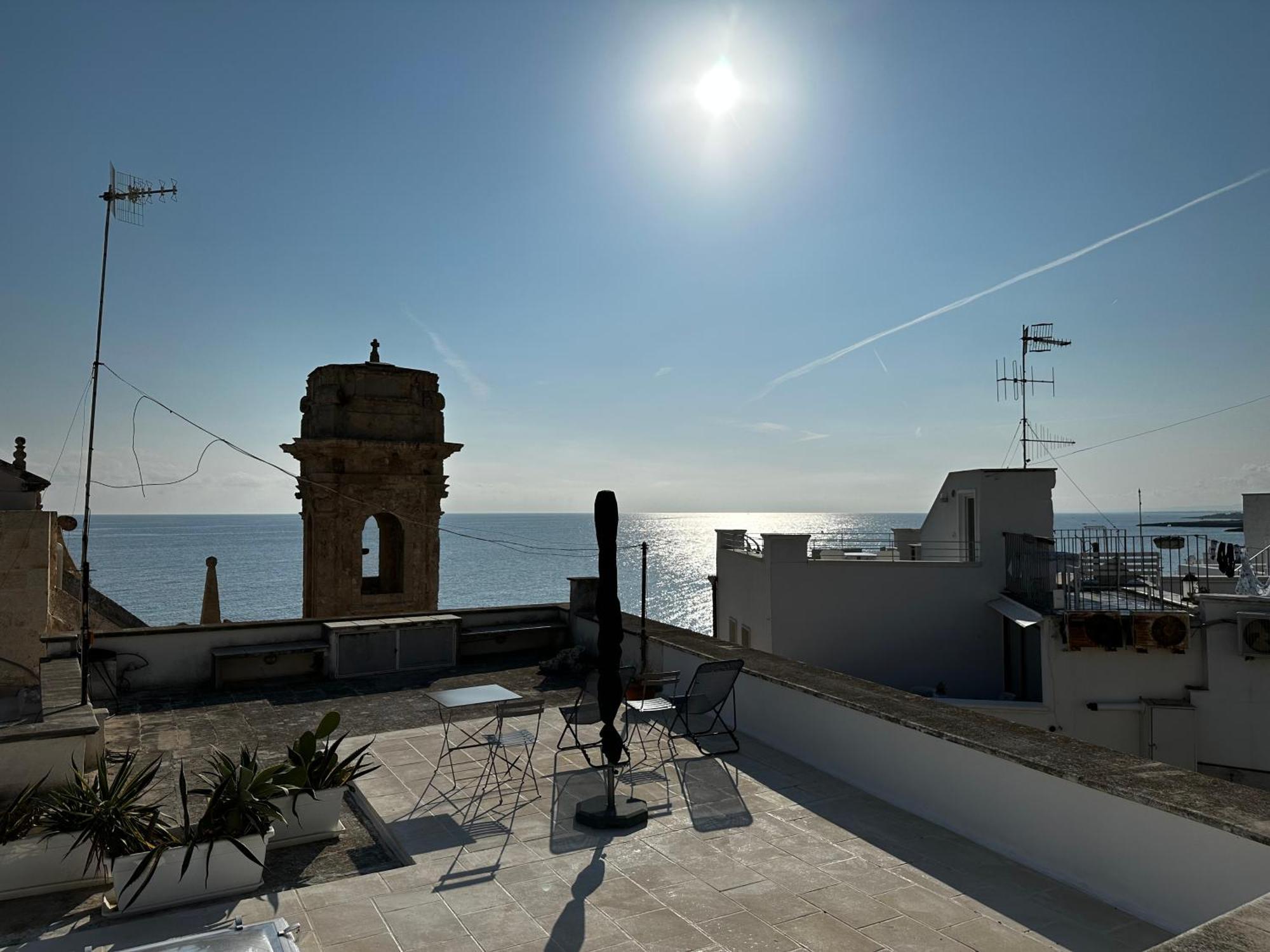 Casa Vacanze San Salvatore Centro Storico Монополи Экстерьер фото